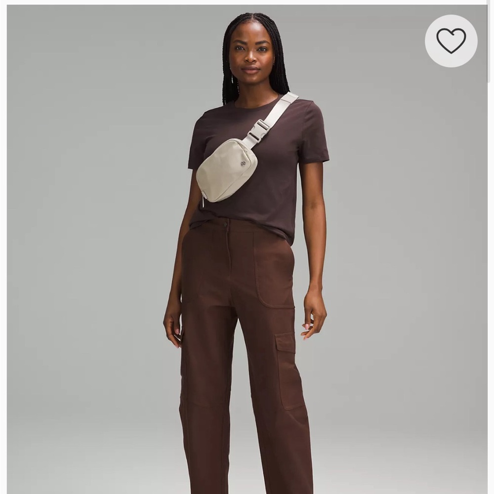 Lululemon Everywhere Belt Bag